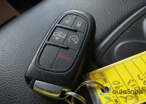 2013 Ram 1500 Laramie из США, поврежденный, VIN 1C6RR7NT9DS568290